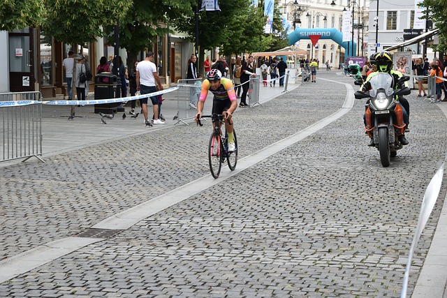 放其巨额年 放其巨额年